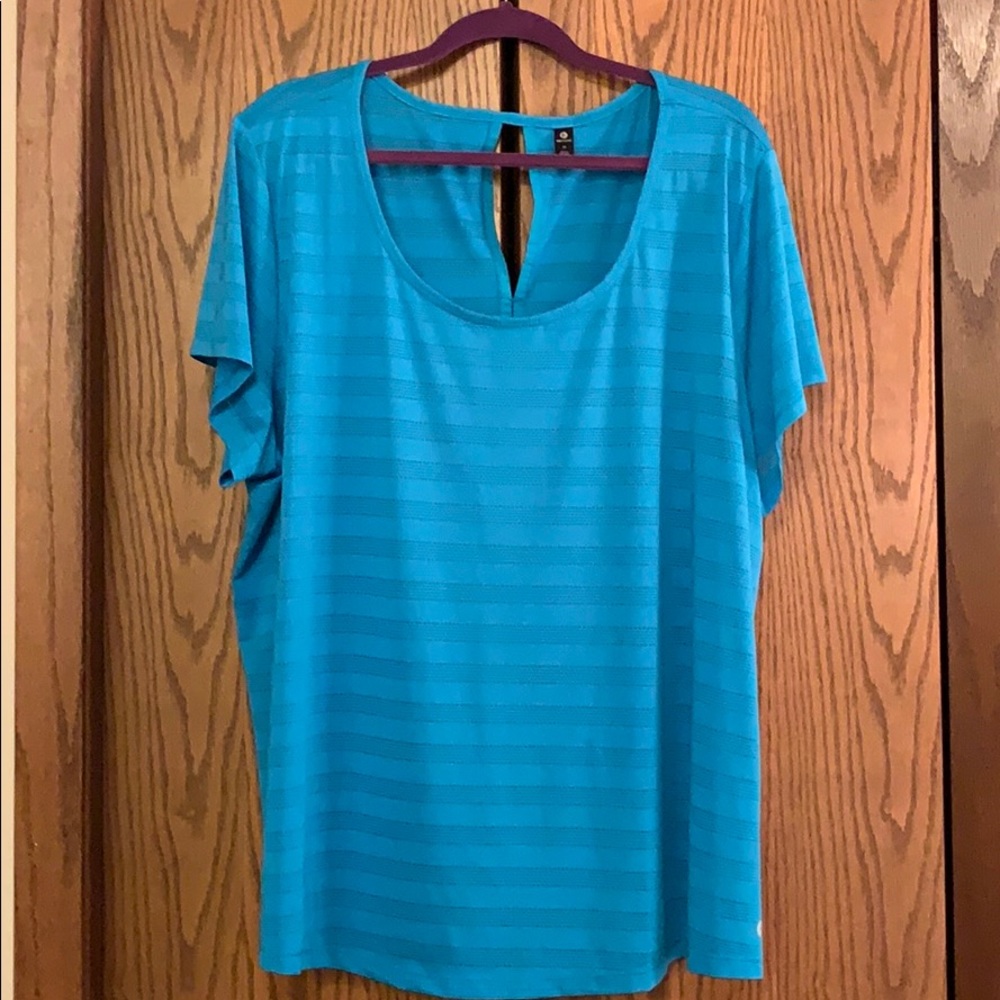 NWOT 90 Degree tee - size 3x